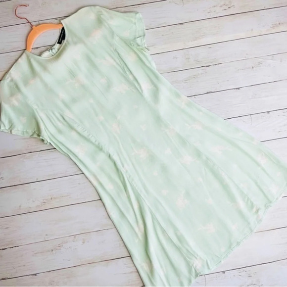 SOMETHING NAVY Easy Flirty Teal‎ Chalk Etch floral Minidress Small - Picture 1 of 8